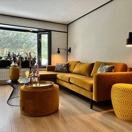 Gezellig Chalet Met 2 Slaapkamers Aan Bosrand Erm Exterior foto